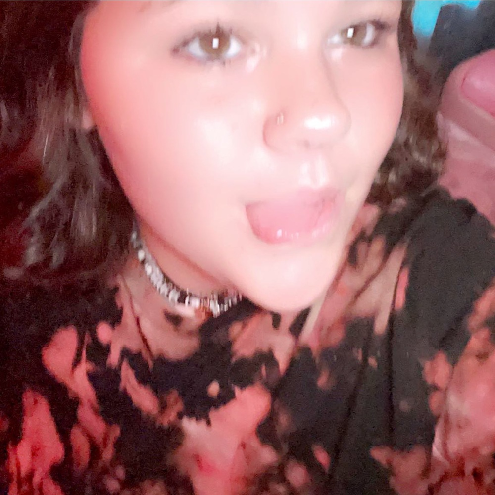 Meet your Posher, Miley